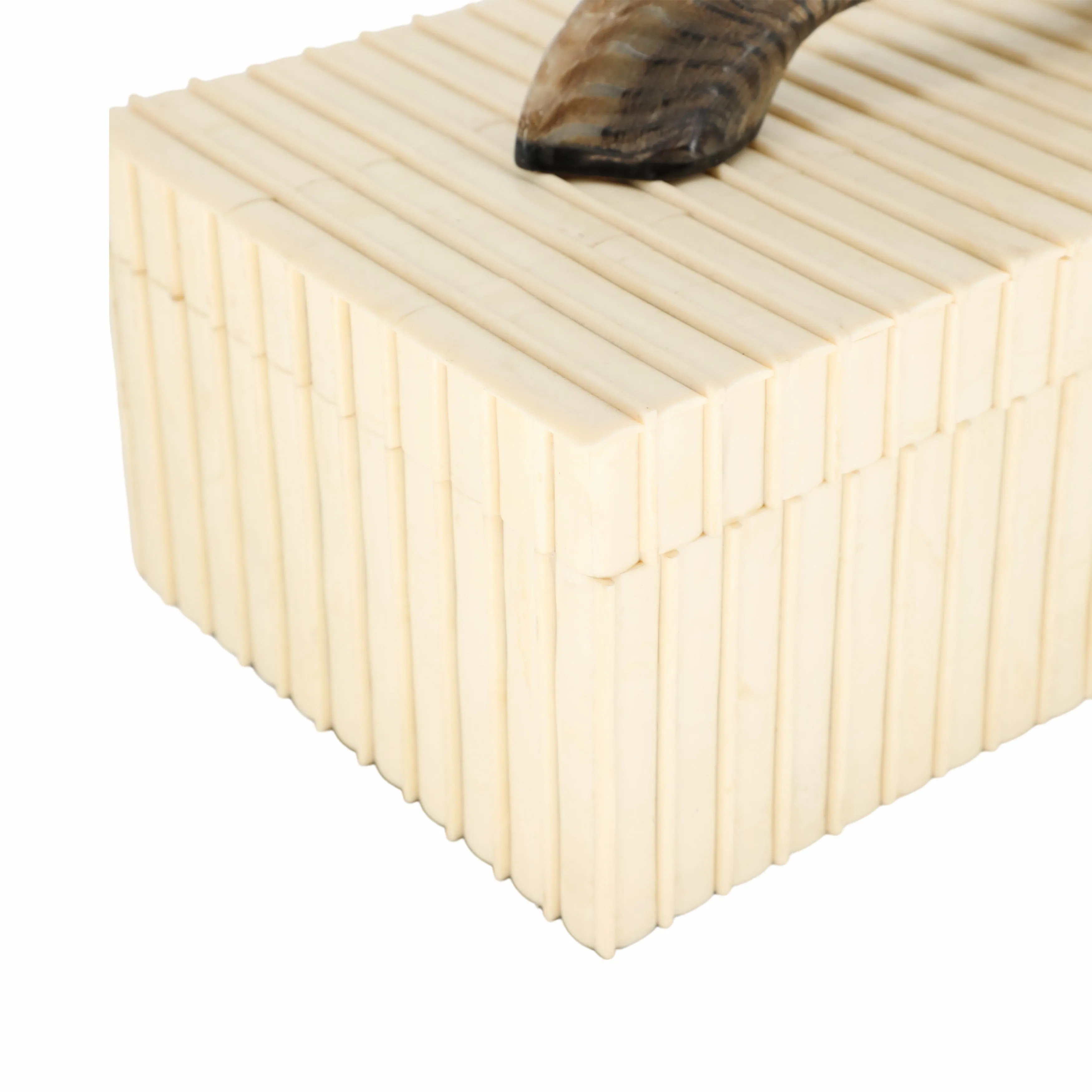 14" Machi Horn Resin Box