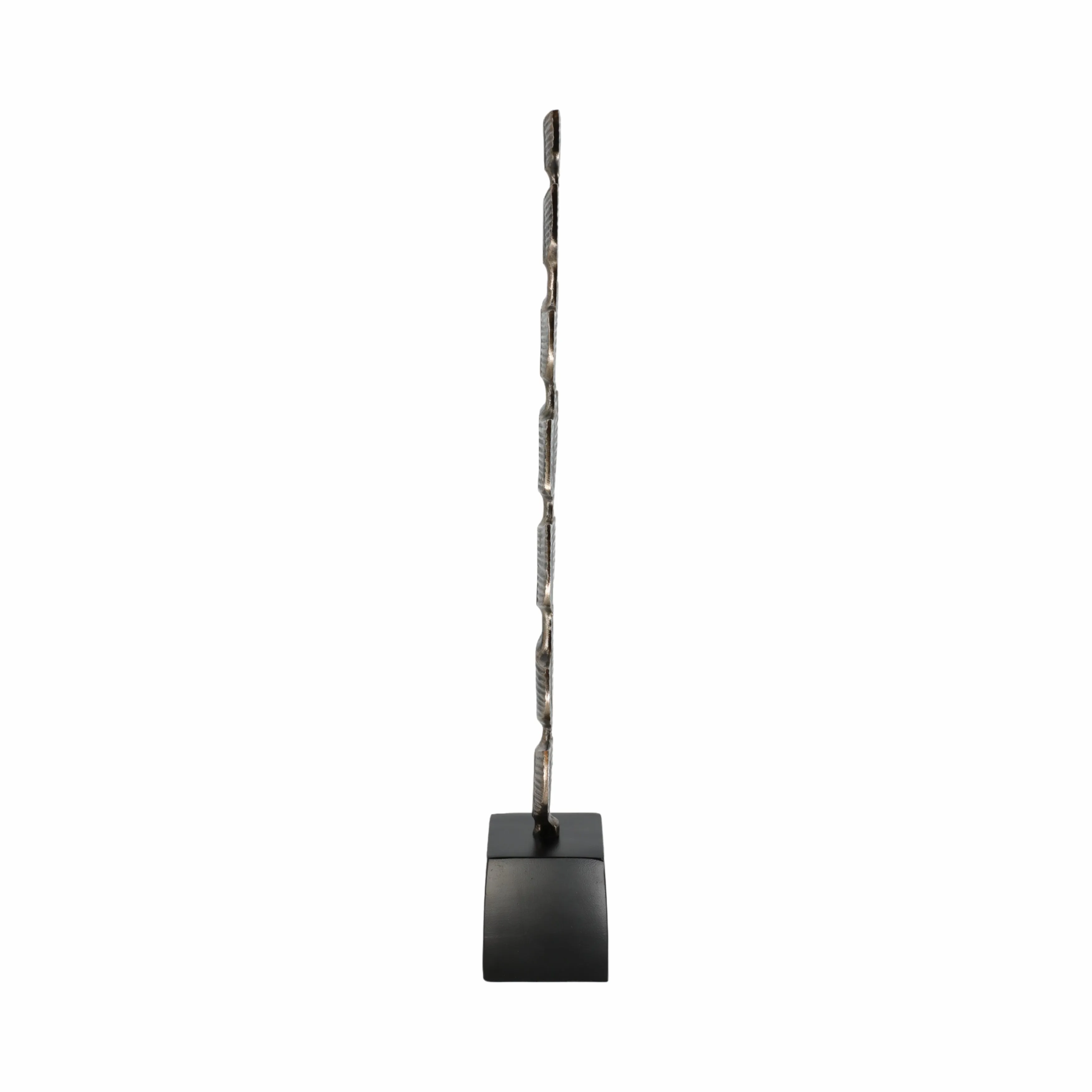 29" Hensly Small Metal Statuary, Black