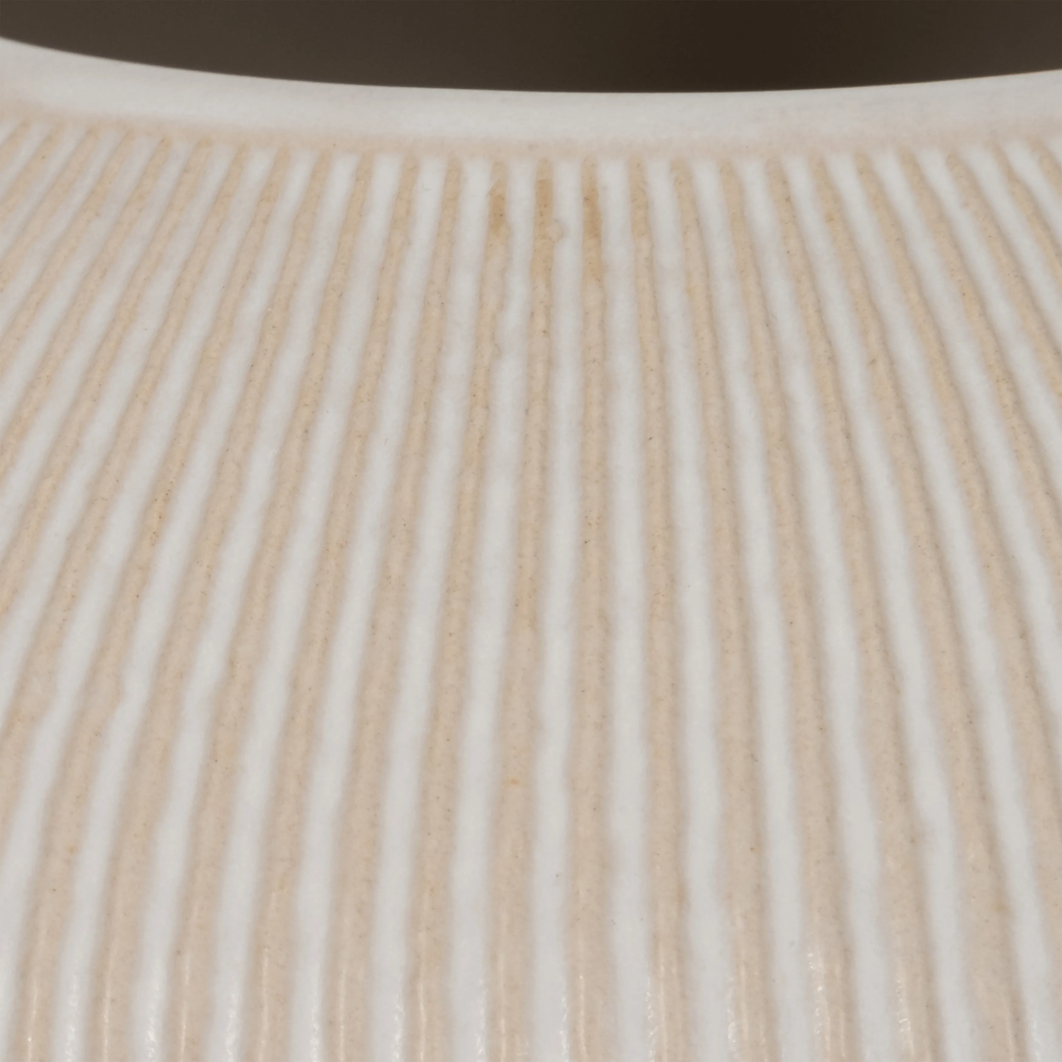 8" KITAMI MEDIUM VASE, IVORY