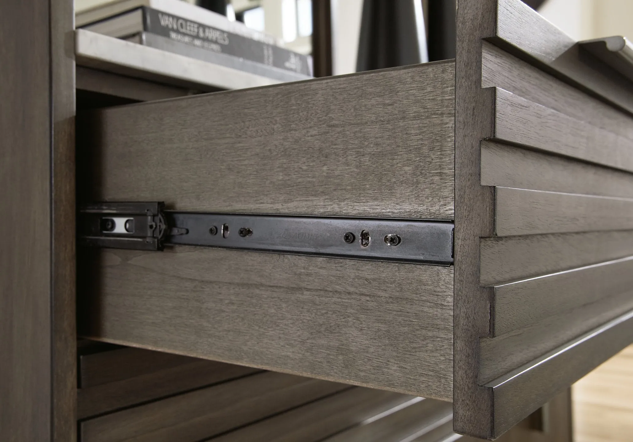 Arkenton Dresser
