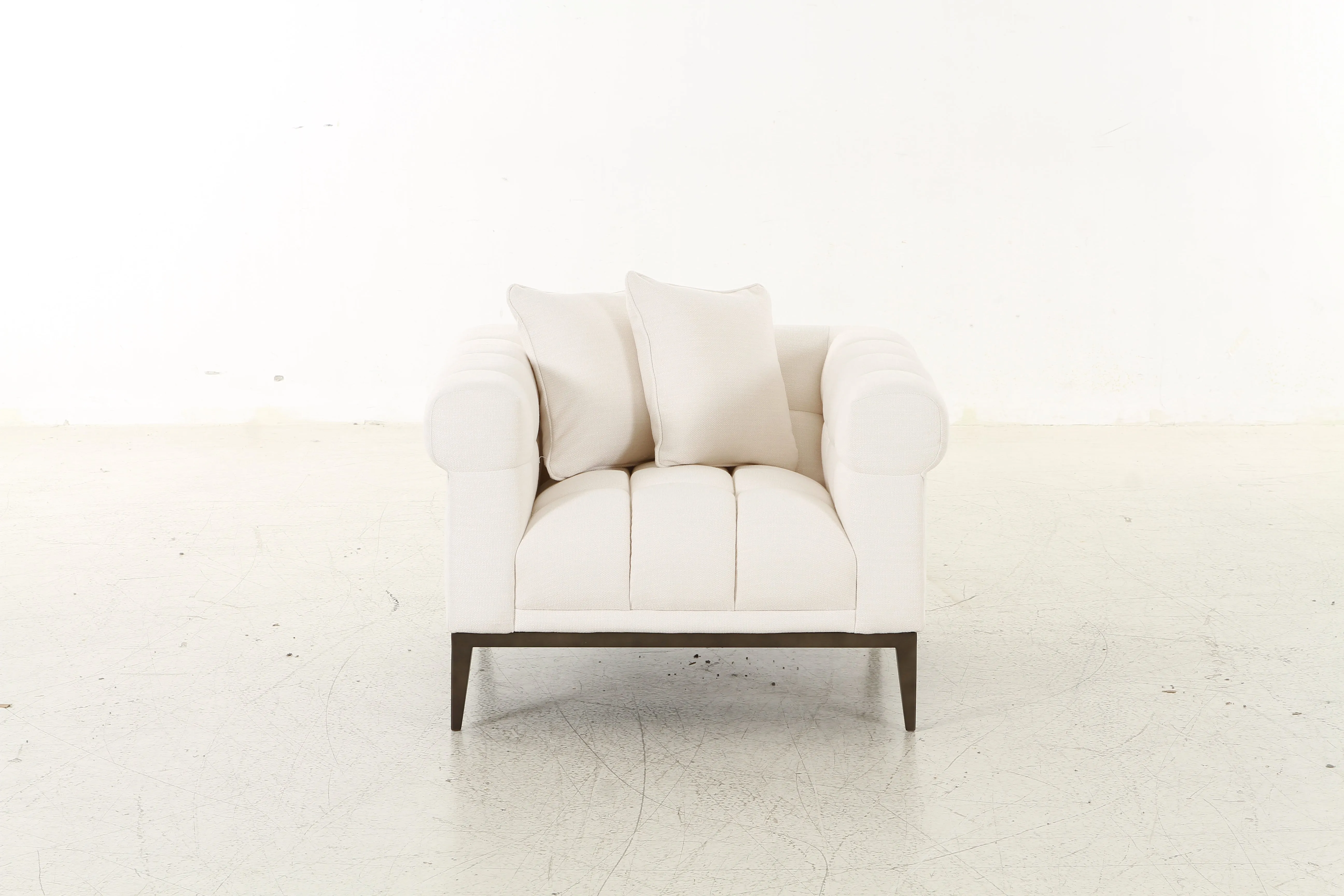 Avalon White & Black Chair