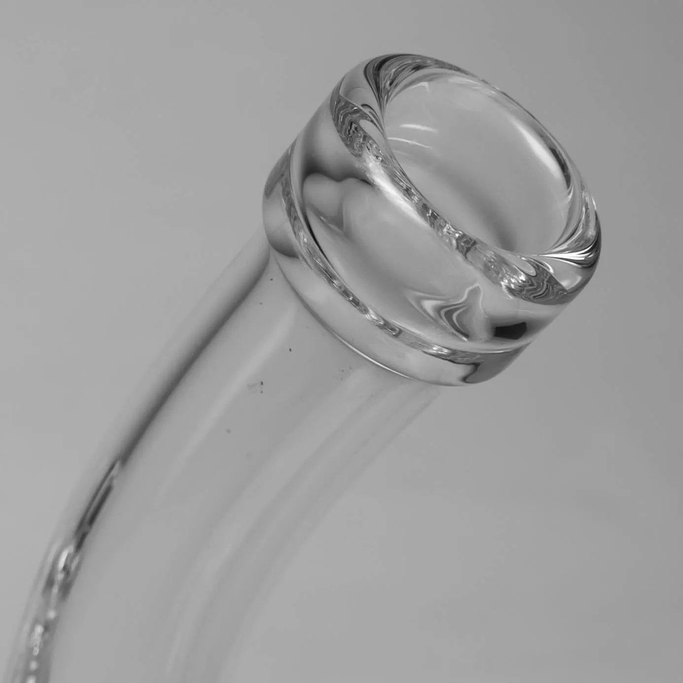 C2 Custom Creations - Mini Double Shower Tray Bubbler - 50mm - White Seed Label