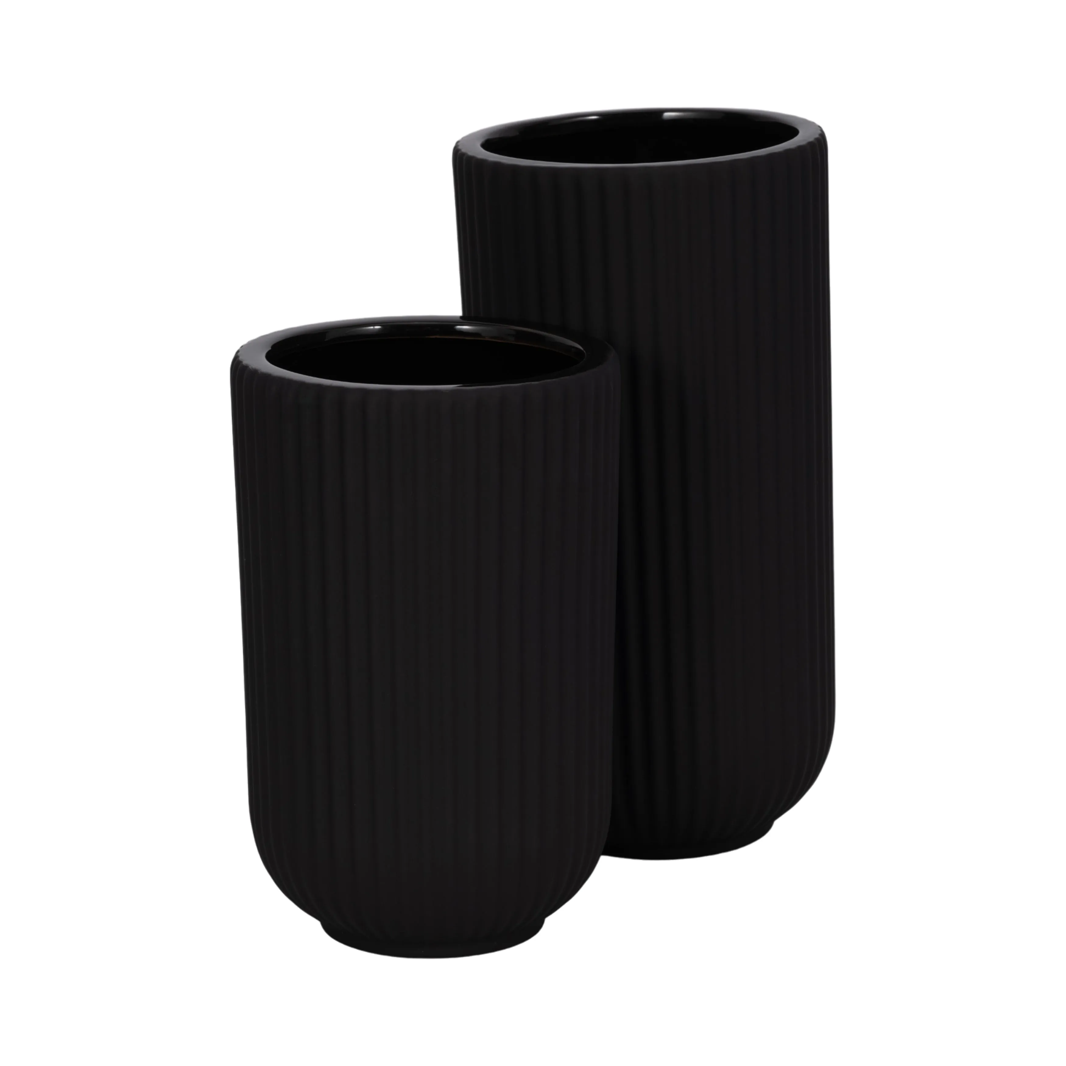 CER, 9"H RIDGED VASE, BLACK