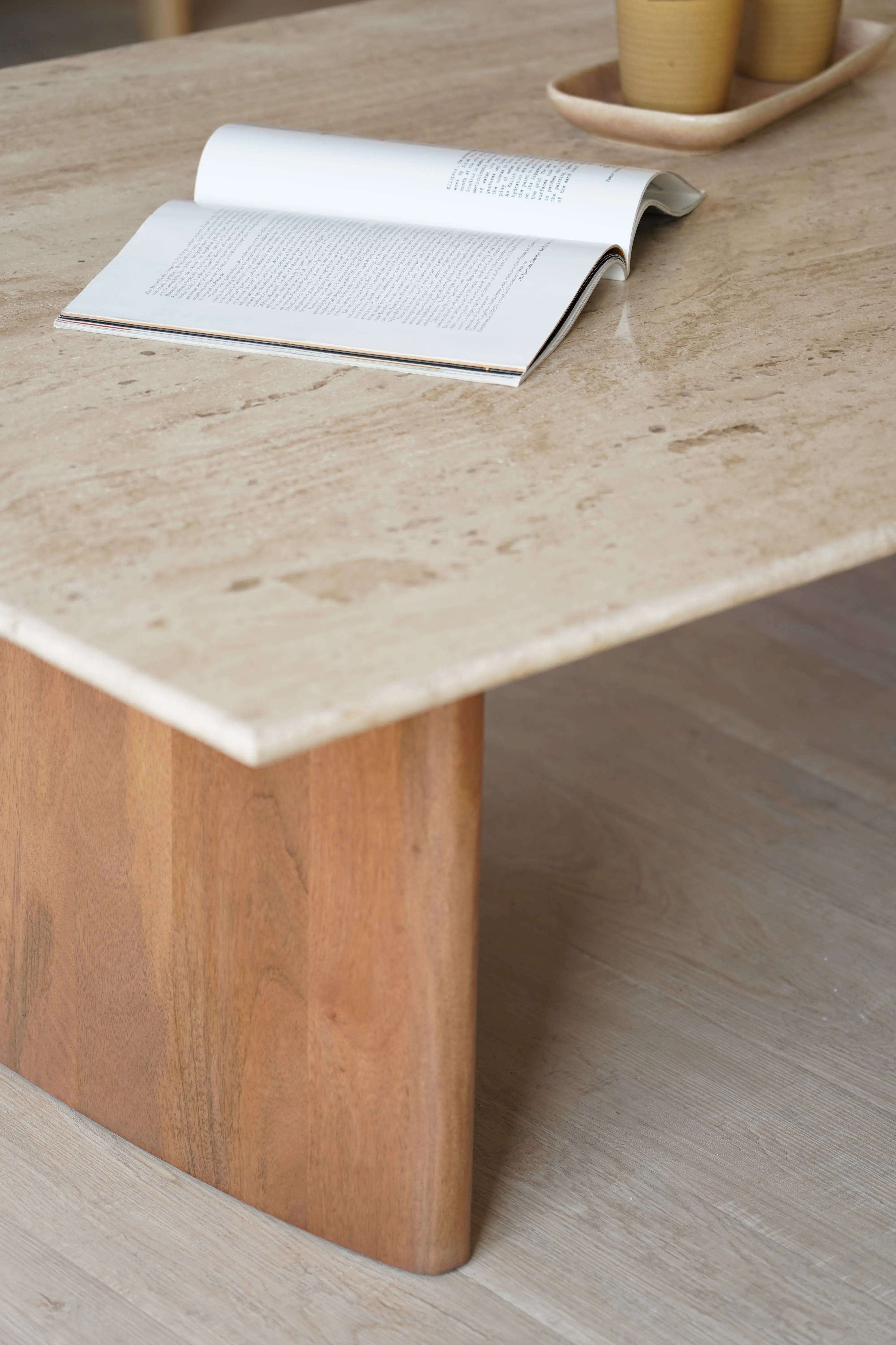 MilavCocktail Table