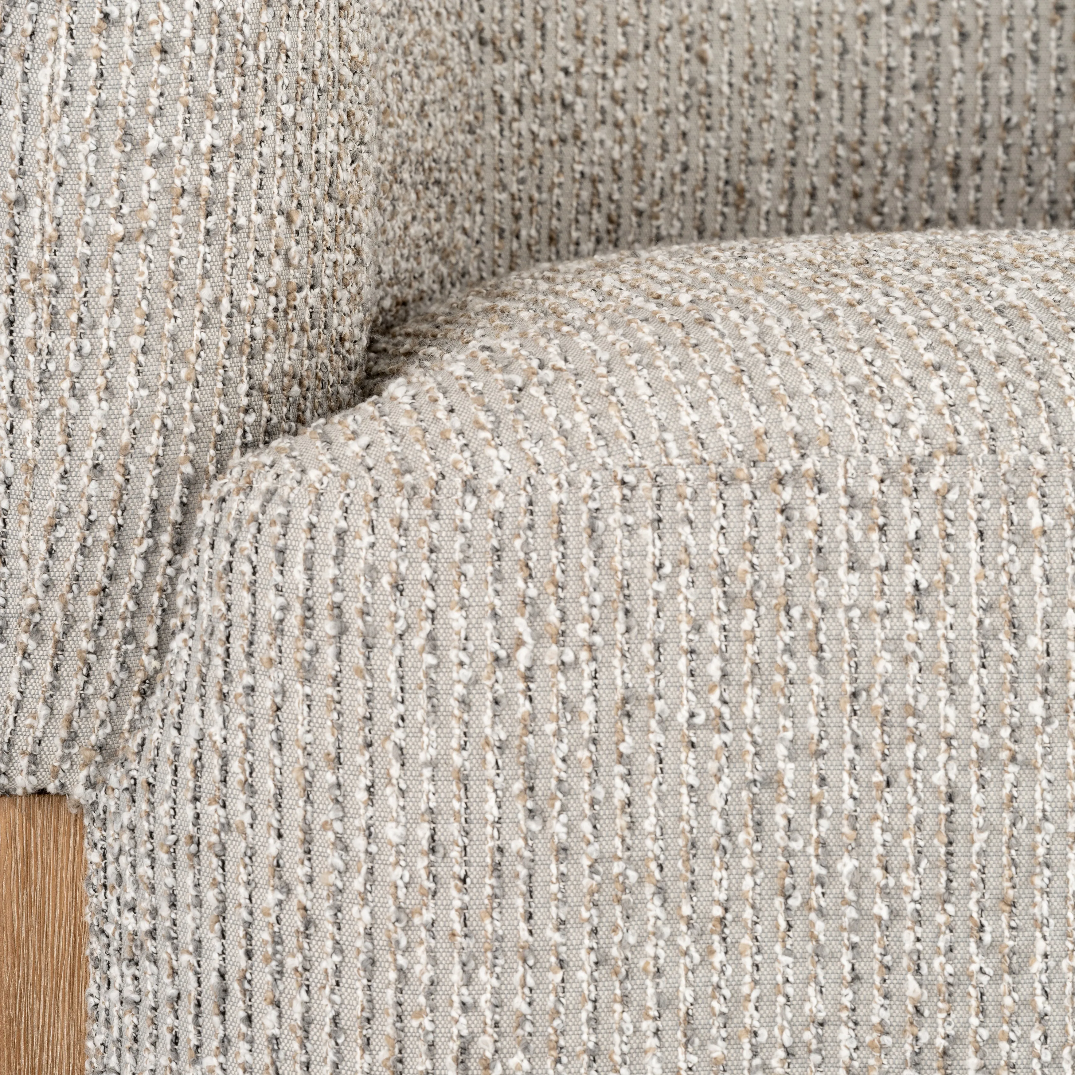 ROUND-BACK ACCENT CHAIR, TAN