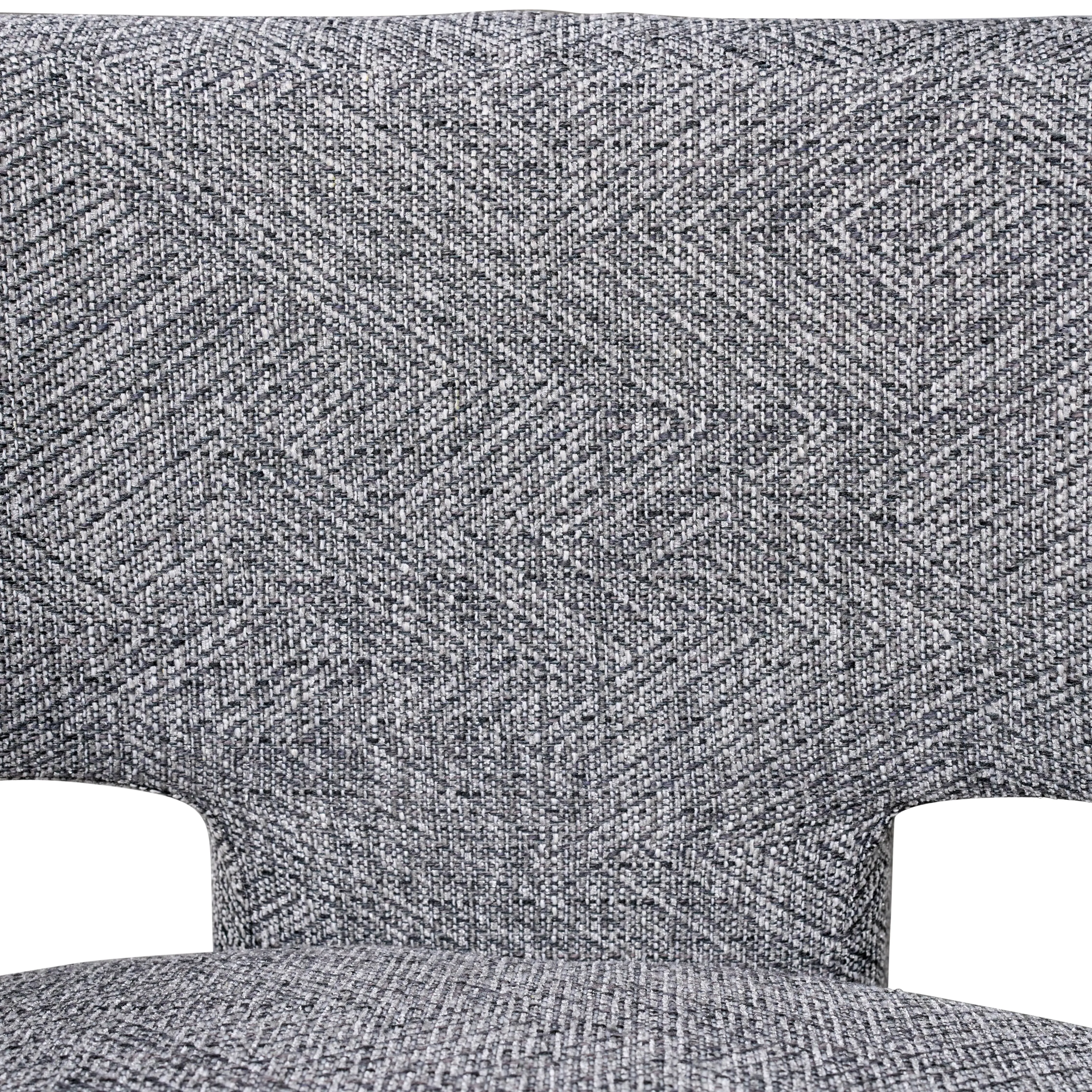 ROUND BACK CHAIR