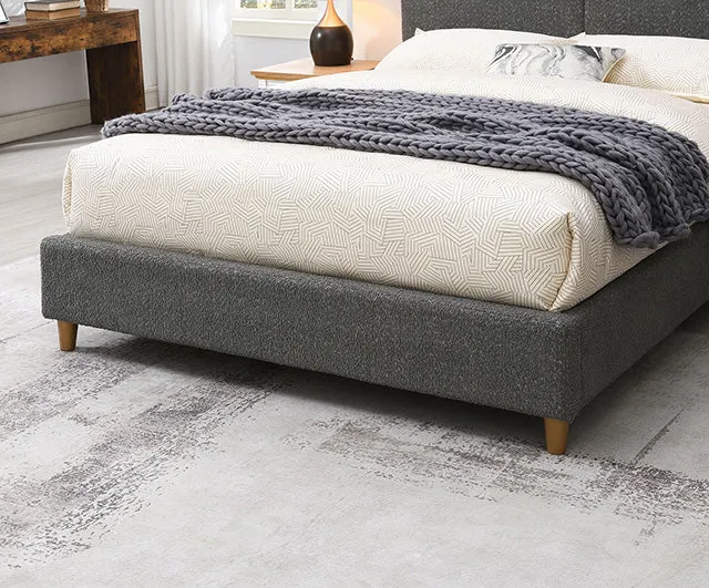 Stavern E.King Bed